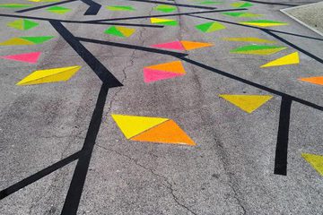 红鹦鹉地画鉴赏